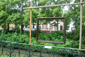 Fluss mit Flair 2012: Installation zum Motto "Durchblicken" 