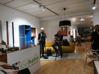  Johnny deVille Bluesgang bei der Vernissage