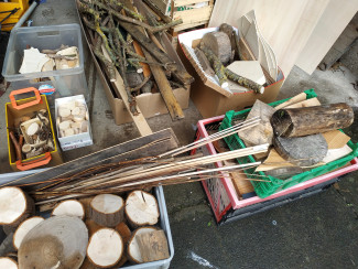 Material für Holzskulpturen 