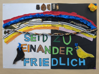 Plakat: Seid friedlich miteinander