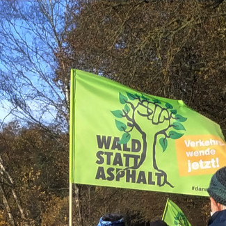 Wald statt Asphalt!